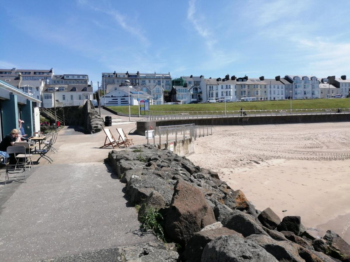 Mervue Apartment, 4 Causeway View, Portrush Extérieur photo
