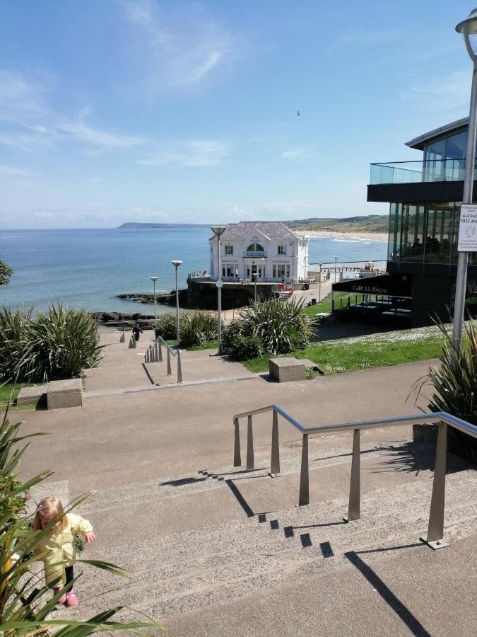 Mervue Apartment, 4 Causeway View, Portrush Extérieur photo