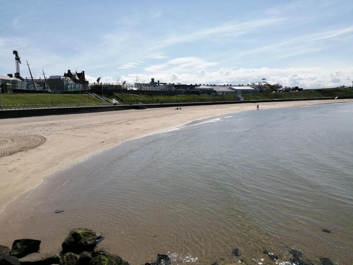 Mervue Apartment, 4 Causeway View, Portrush Extérieur photo